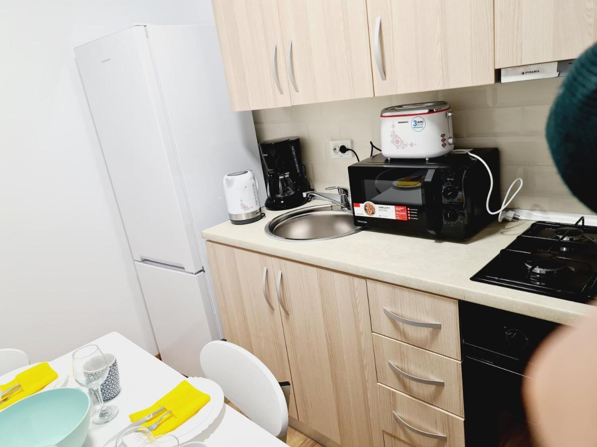 Lovely Ultracentral Apartment With Parking Κλουζ-Ναπόκα Εξωτερικό φωτογραφία