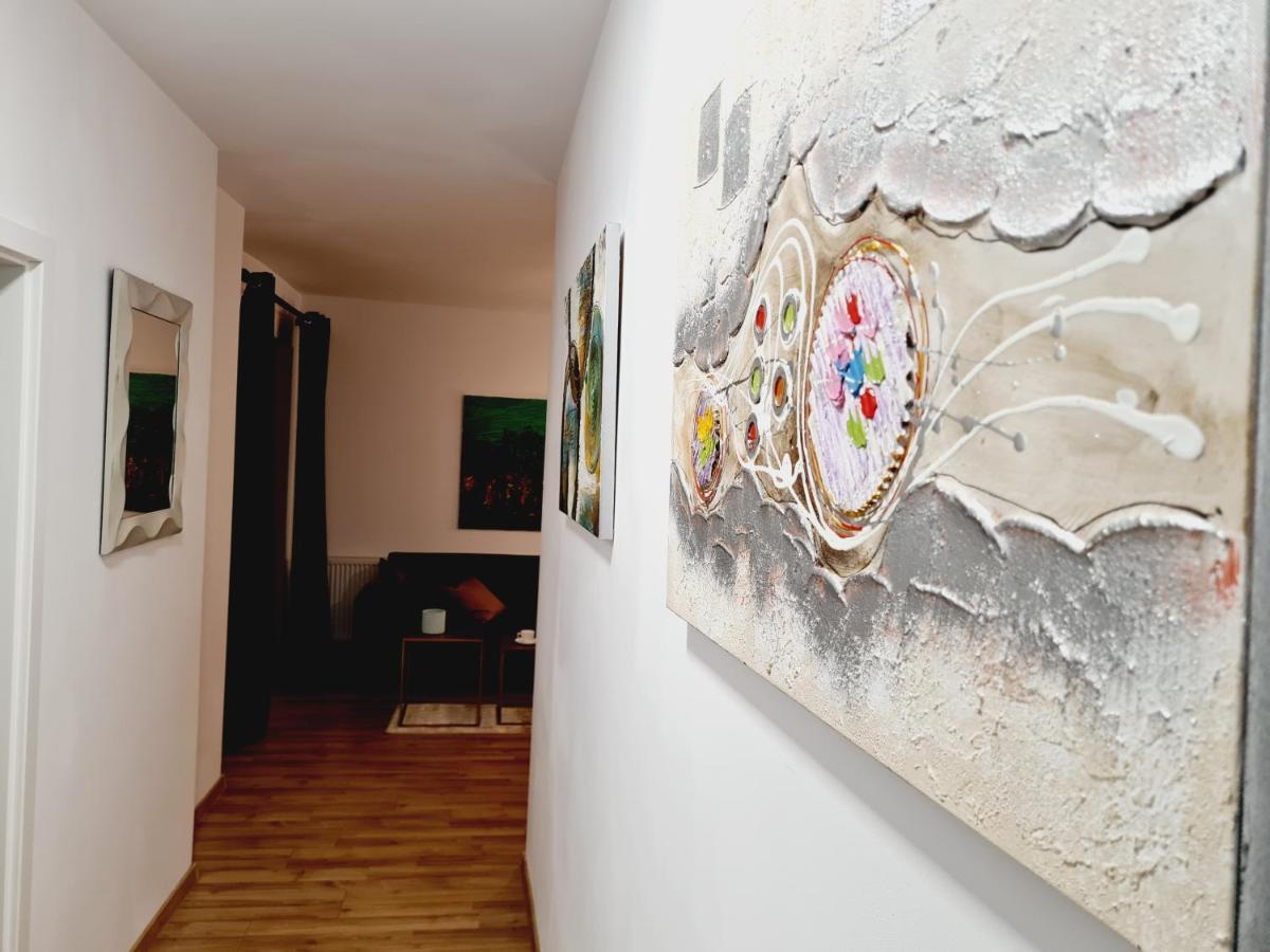 Lovely Ultracentral Apartment With Parking Κλουζ-Ναπόκα Εξωτερικό φωτογραφία
